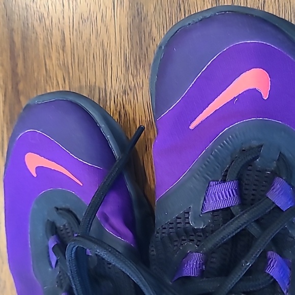 Nike free type 5.0 Women's running shoe.  Size 7 - Picture 3 of 7